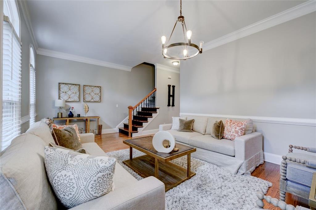Roswell, Georgia, 30076, United States, 4 Bedrooms Bedrooms, ,4 BathroomsBathrooms,Residential,For Sale,1917111