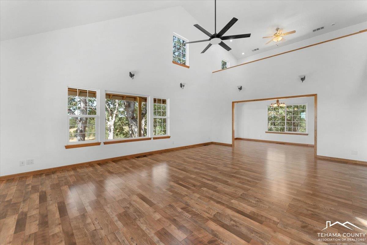 Cottonwood, California, 96080, United States, 3 Bedrooms Bedrooms, ,2 BathroomsBathrooms,Residential,For Sale,1942274