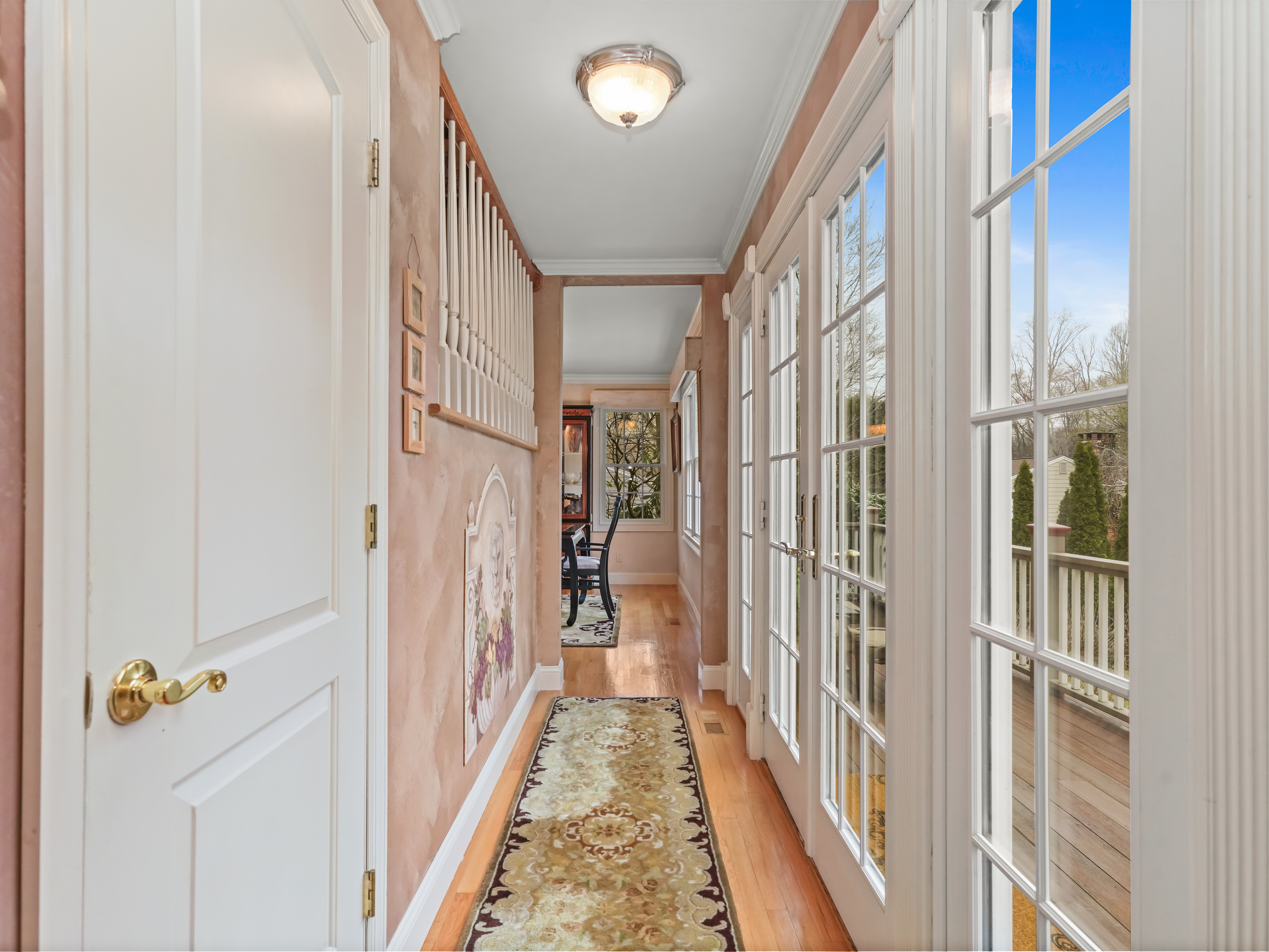  Stunning Custom Colonial - 物件實景