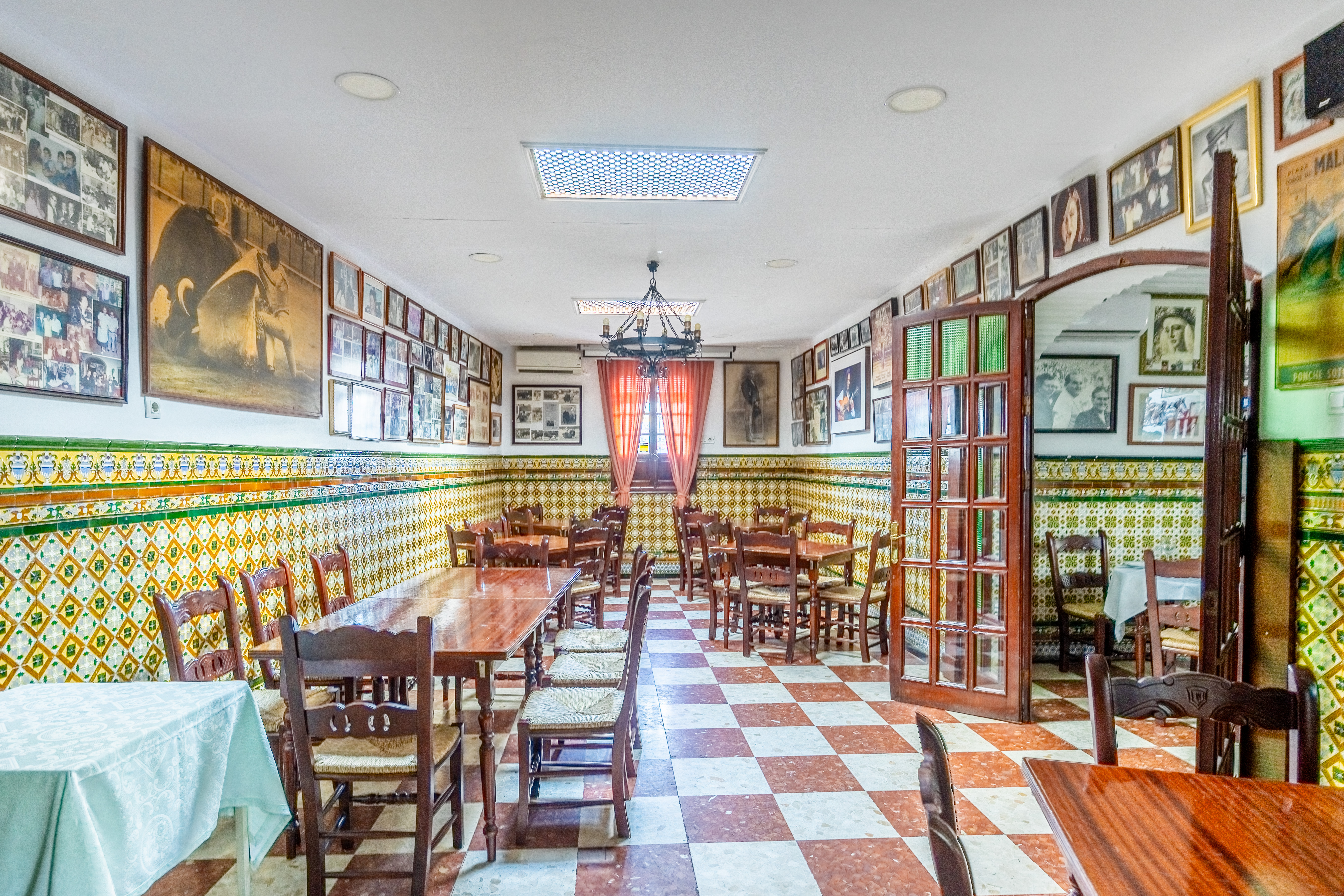  Historic building adjoining Camarón de la Isla Museum - 物件實景