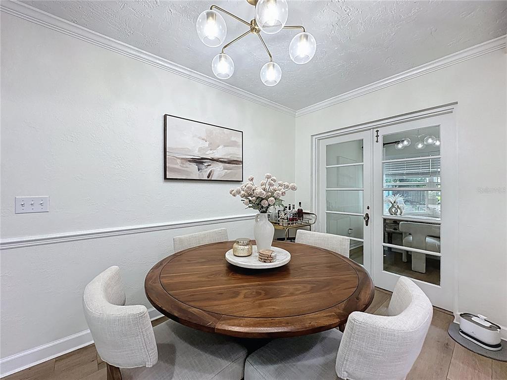 Orlando, Florida, 32804, United States, 2 Bedrooms Bedrooms, ,1 BathroomBathrooms,Residential,For Sale,1920096