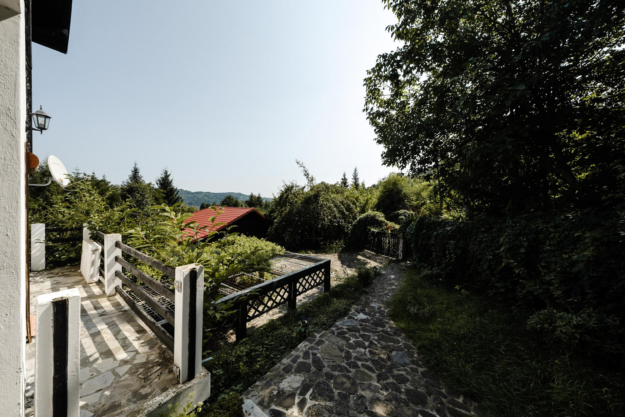  Private Estate of Over 2,500 Sq M at the Edge of the Forest, Breaza - 物件實景