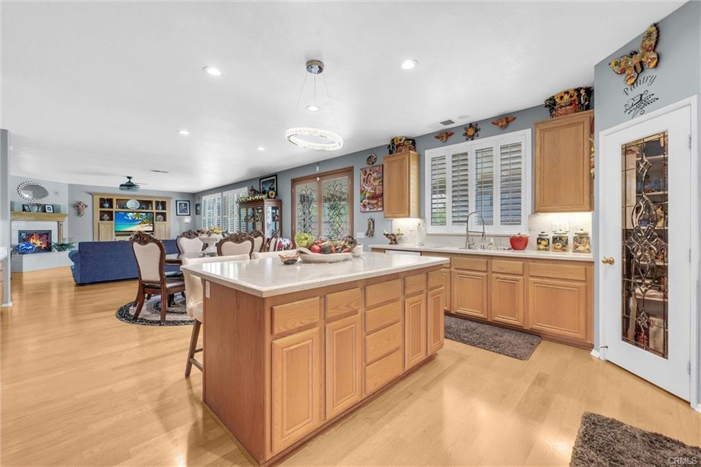 Eastvale, California, 91752, United States, 5 Bedrooms Bedrooms, ,4 BathroomsBathrooms,Residential,For Sale,1825182