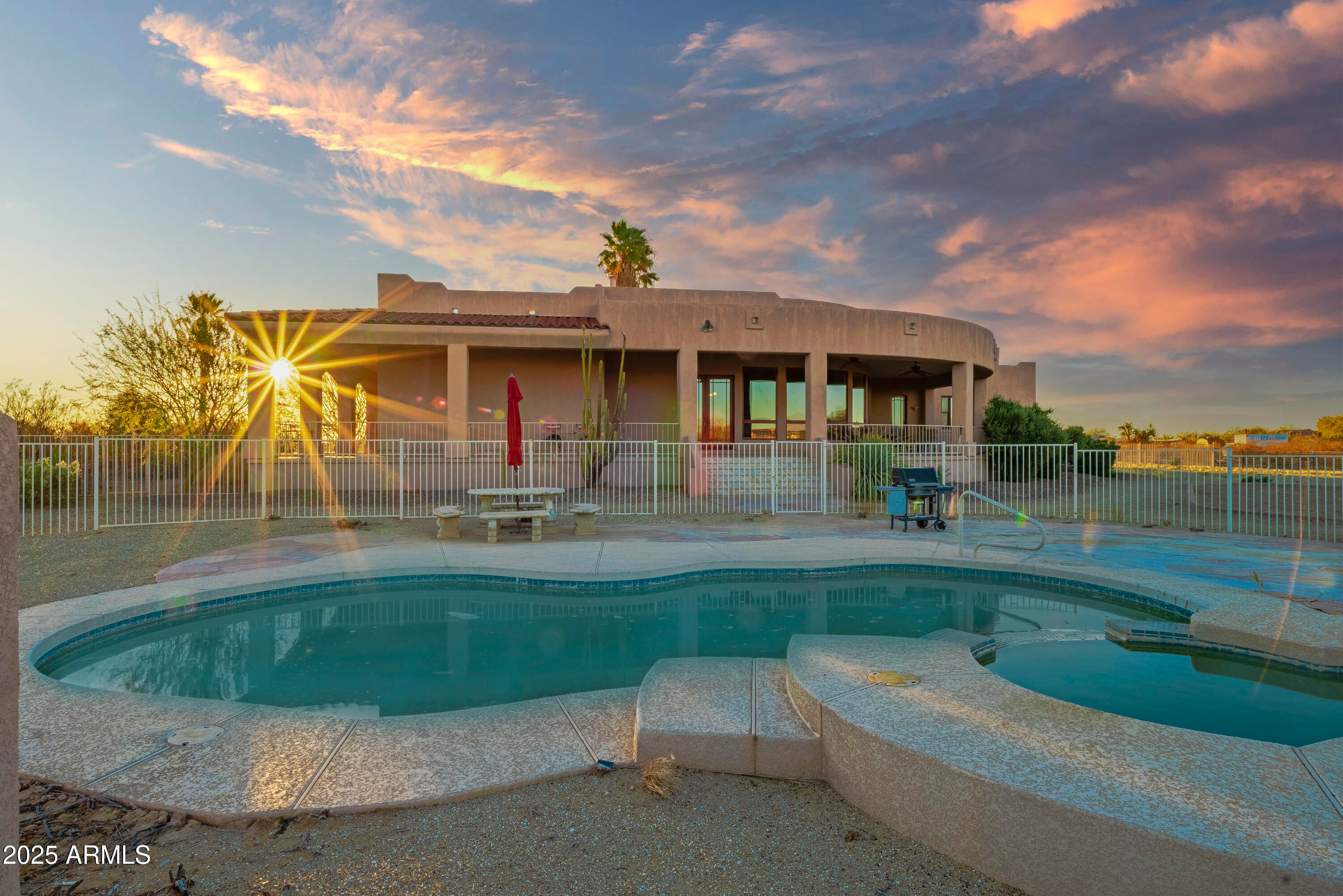 Wickenburg, Arizona, 85390, United States, 6 Bedrooms Bedrooms, ,4 BathroomsBathrooms,Residential,For Sale,1978720