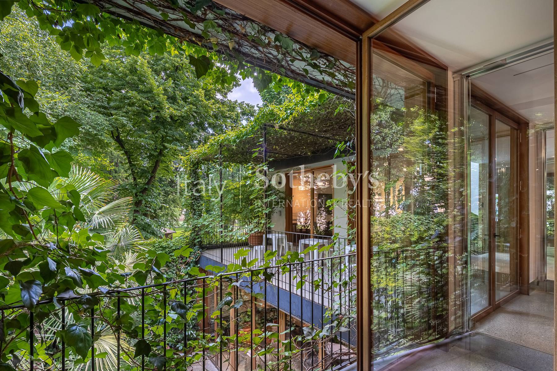  Independent property surrounded by greenery in the center of Milan - 物件實景