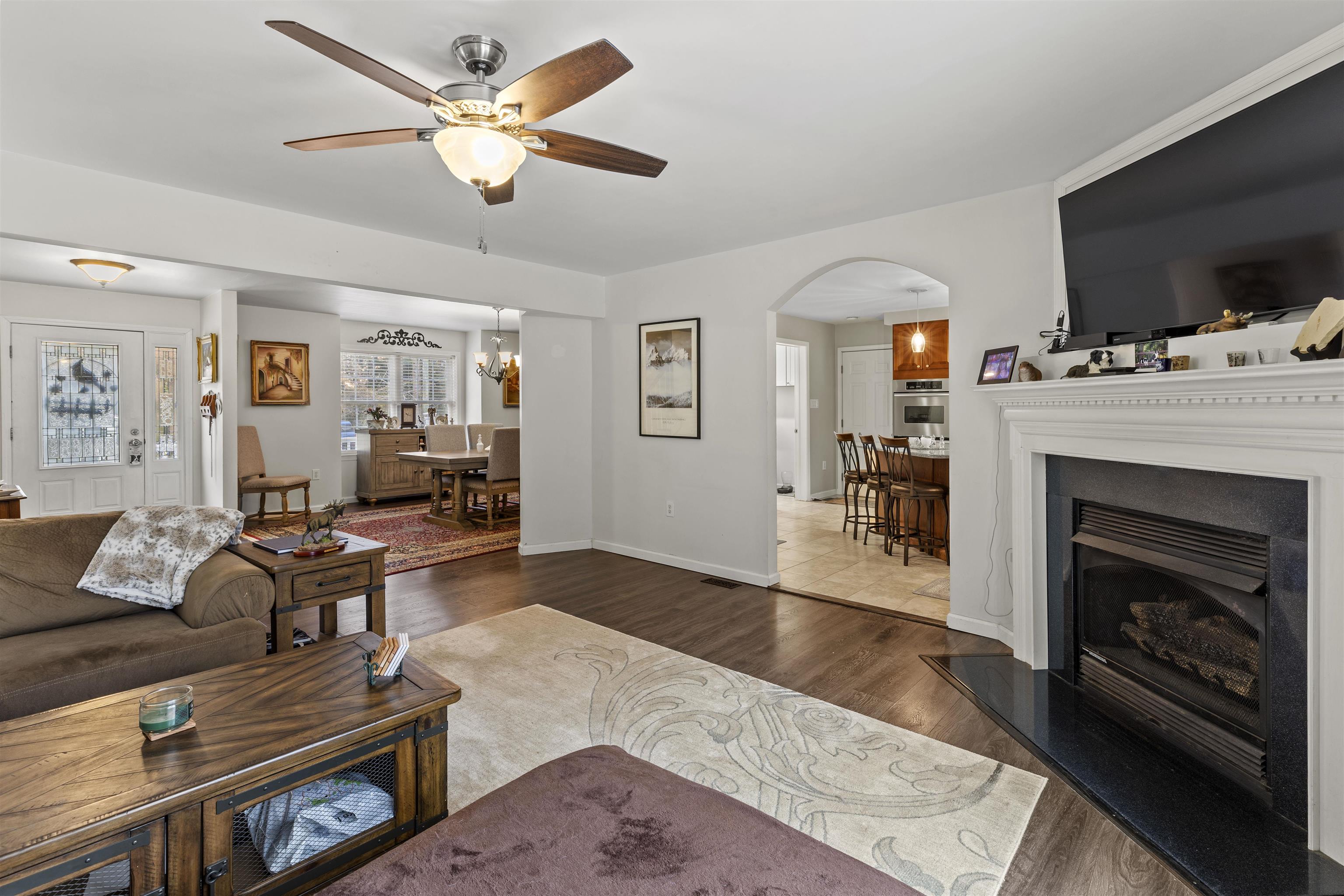 Rio Grande, New Jersey, 08242, United States, 5 Bedrooms Bedrooms, ,3 BathroomsBathrooms,Residential,For Sale,2007453