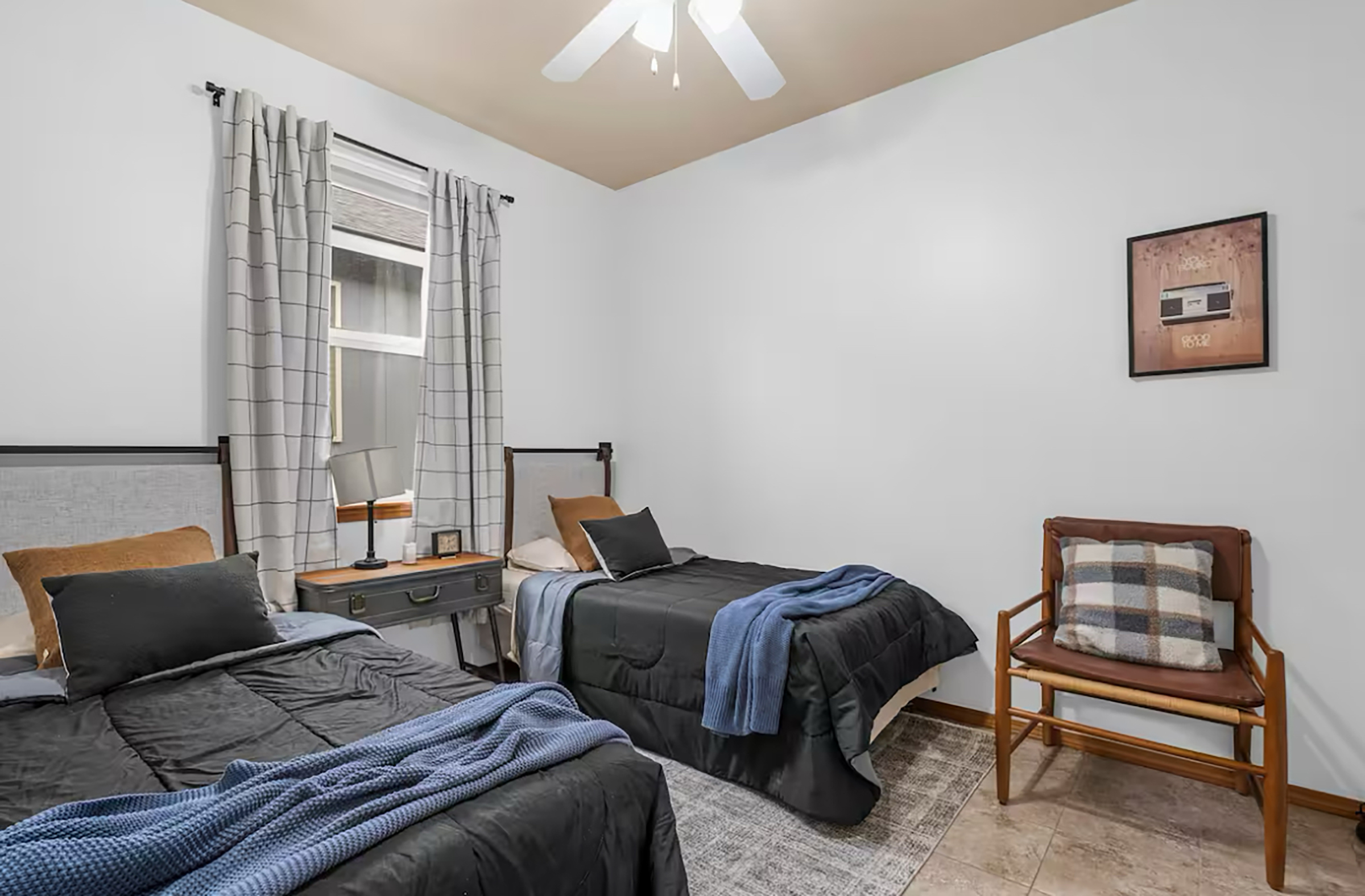  Move-In Ready &Open-Concept Living - 物件實景