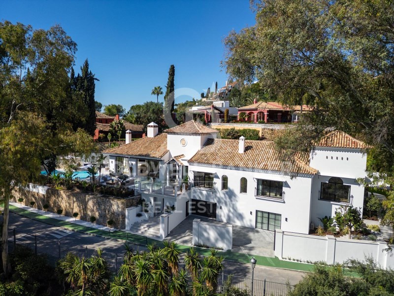 Benahavís, Andalusia, ES, 5 Bedrooms Bedrooms, ,5 BathroomsBathrooms,Residential,For Sale,1768656