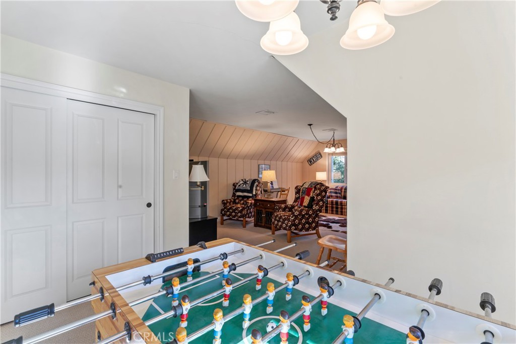 Lake Arrowhead, California, 92352, United States, 4 Bedrooms Bedrooms, ,2 BathroomsBathrooms,Residential,For Sale,2003409