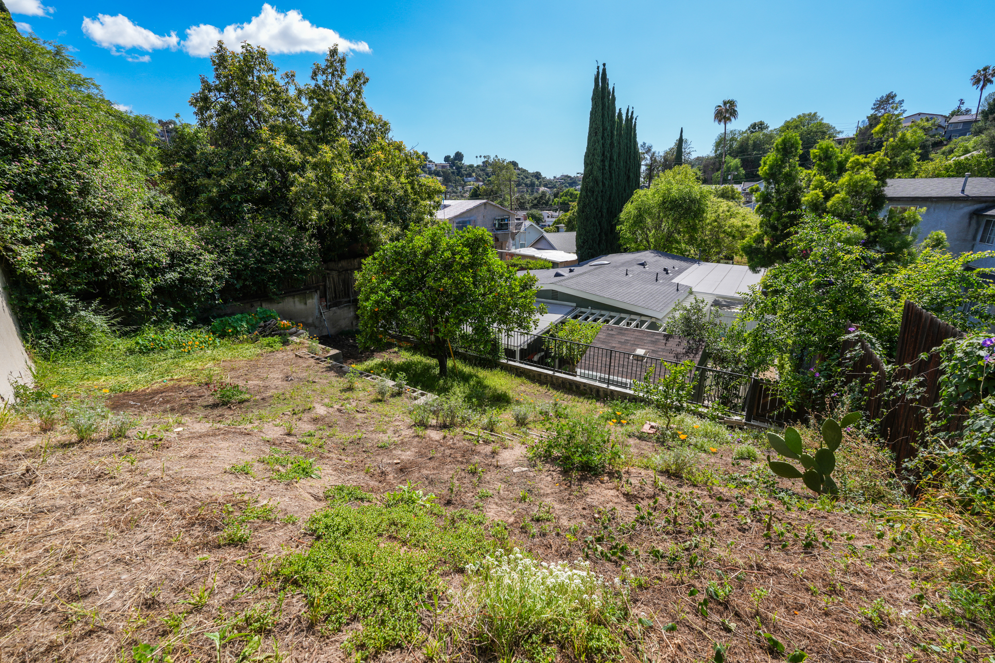  4814 Wicopee Ave - 物件實景