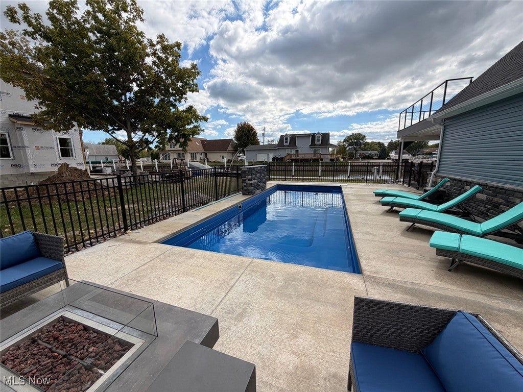 Port Clinton, Ohio, 43452, United States, 4 Bedrooms Bedrooms, ,3 BathroomsBathrooms,Residential,For Sale,1977283