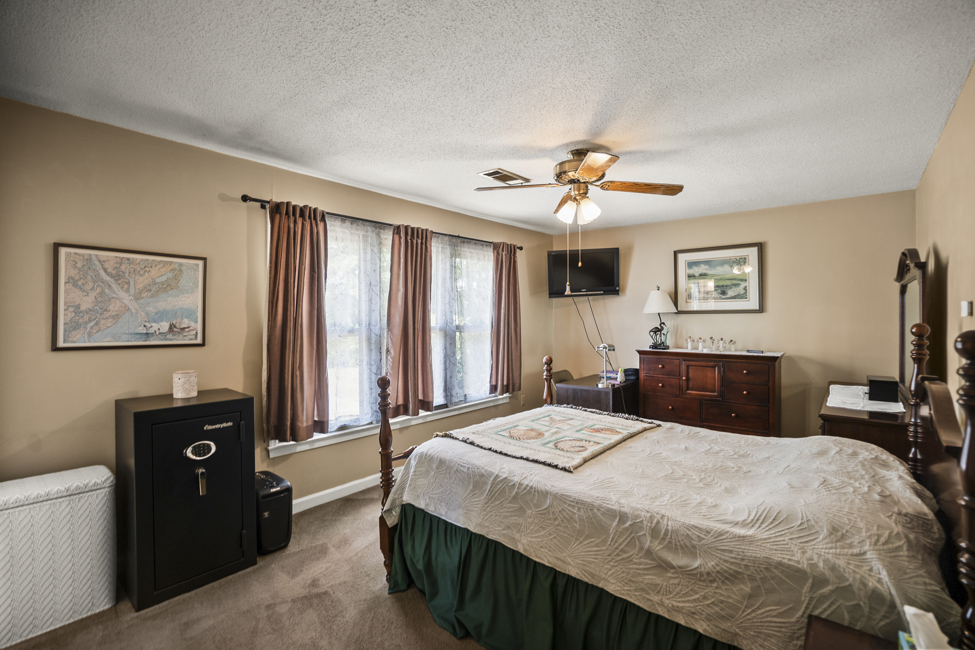 Beaufort, South Carolina, 29906, United States, 3 Bedrooms Bedrooms, ,2 BathroomsBathrooms,Residential,For Sale,1976144