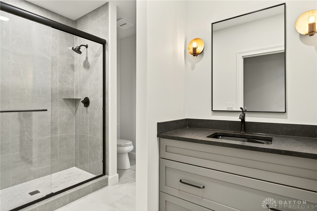 Washington Twp, Ohio, 45458, United States, 5 Bedrooms Bedrooms, ,5 BathroomsBathrooms,Residential,For Sale,1988352