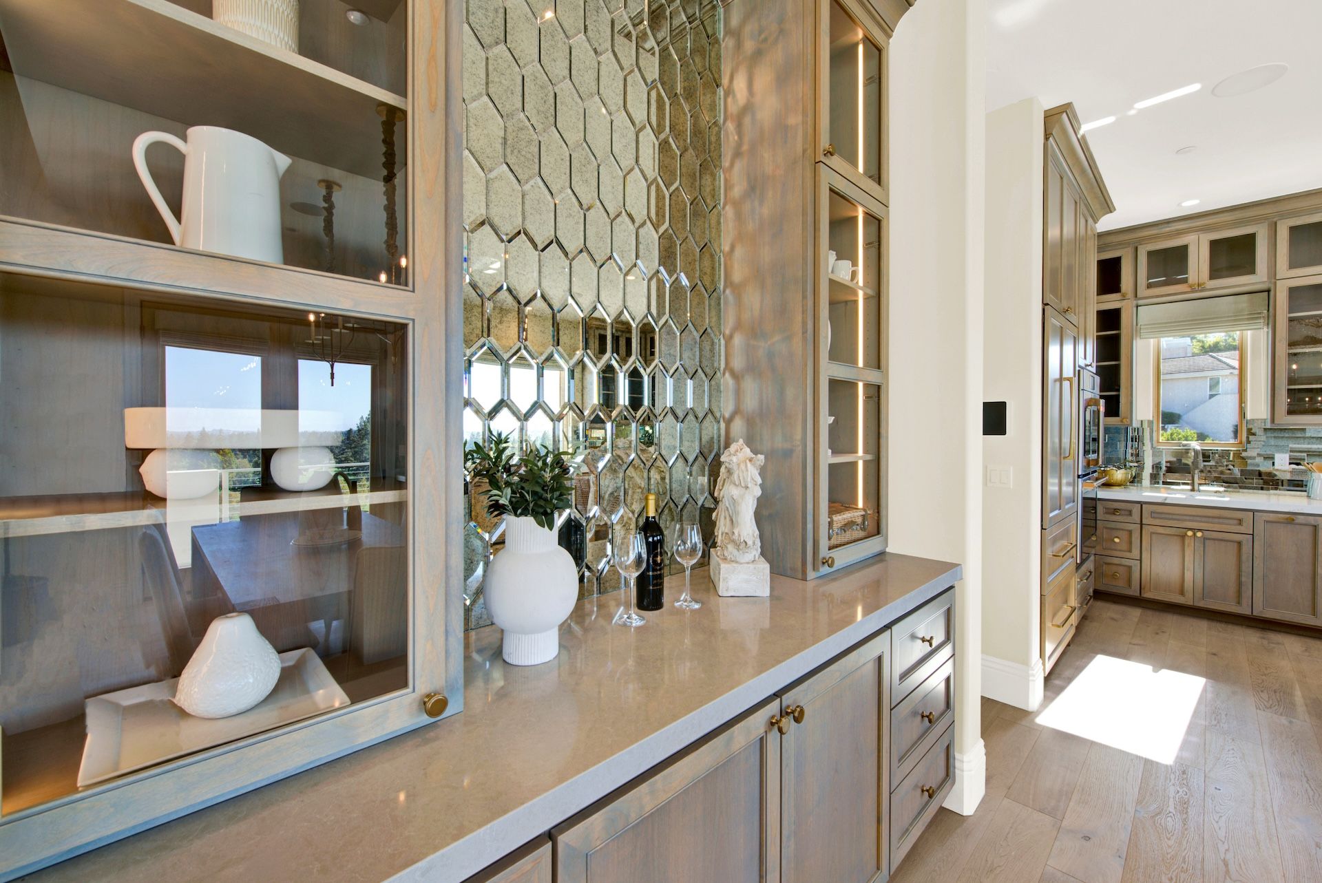  Mediterranean-Inspired Silverado Crest Home - 物件實景
