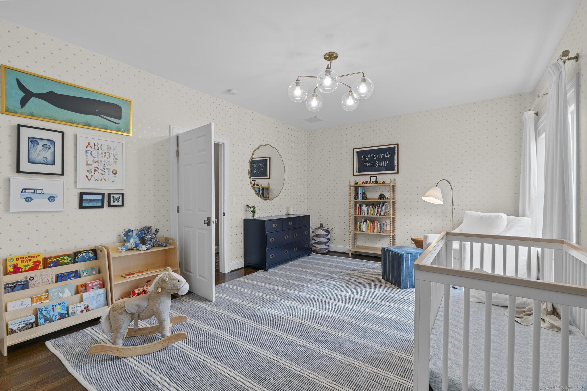 West Hartford, Connecticut, 06117, United States, 4 Bedrooms Bedrooms, ,5 BathroomsBathrooms,Residential,For Sale,1989224