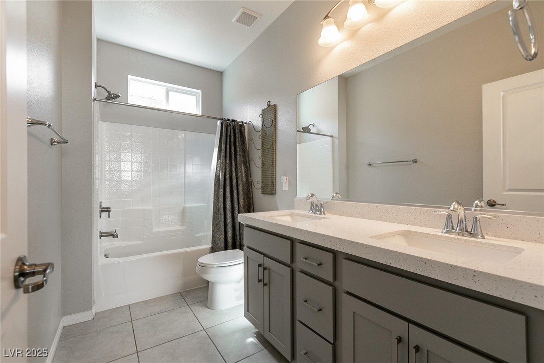 Las Vegas, Nevada, 89166, United States, 4 Bedrooms Bedrooms, ,3 BathroomsBathrooms,Residential,For Sale,1960504