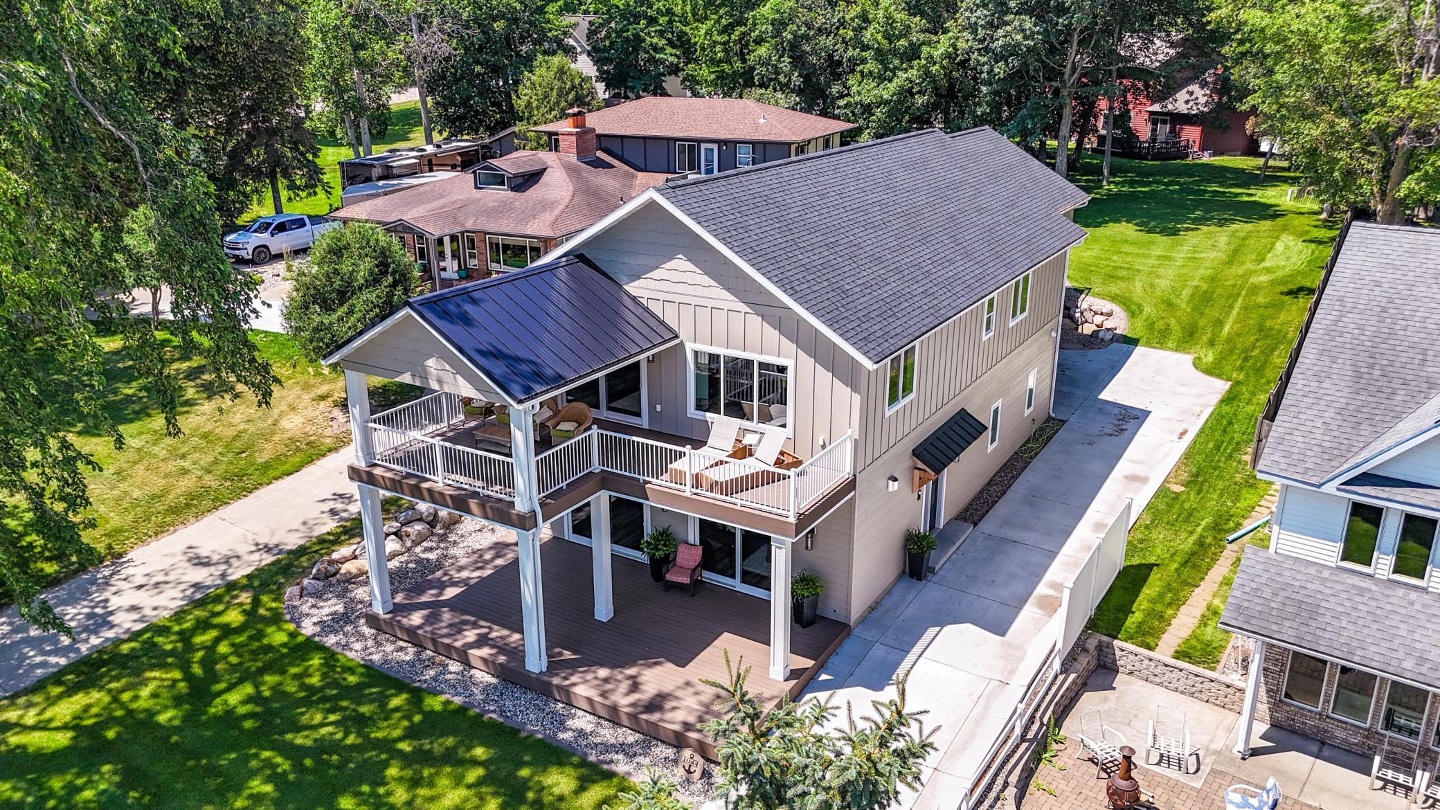 Lake Dr, Detroit Lakes, MN 56501
