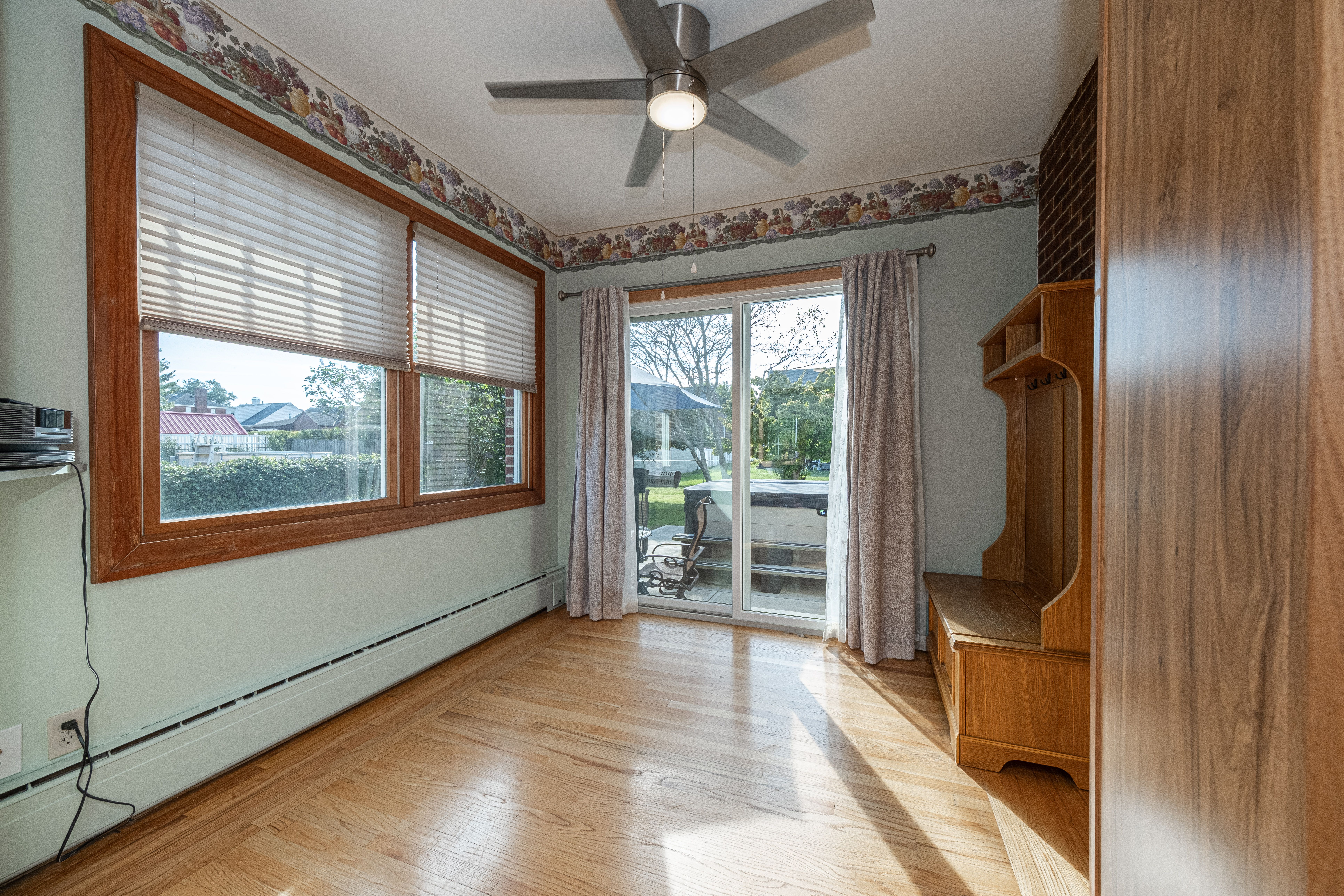  1060 Bank Street, Bridgeville, PA 15017 - 物件實景