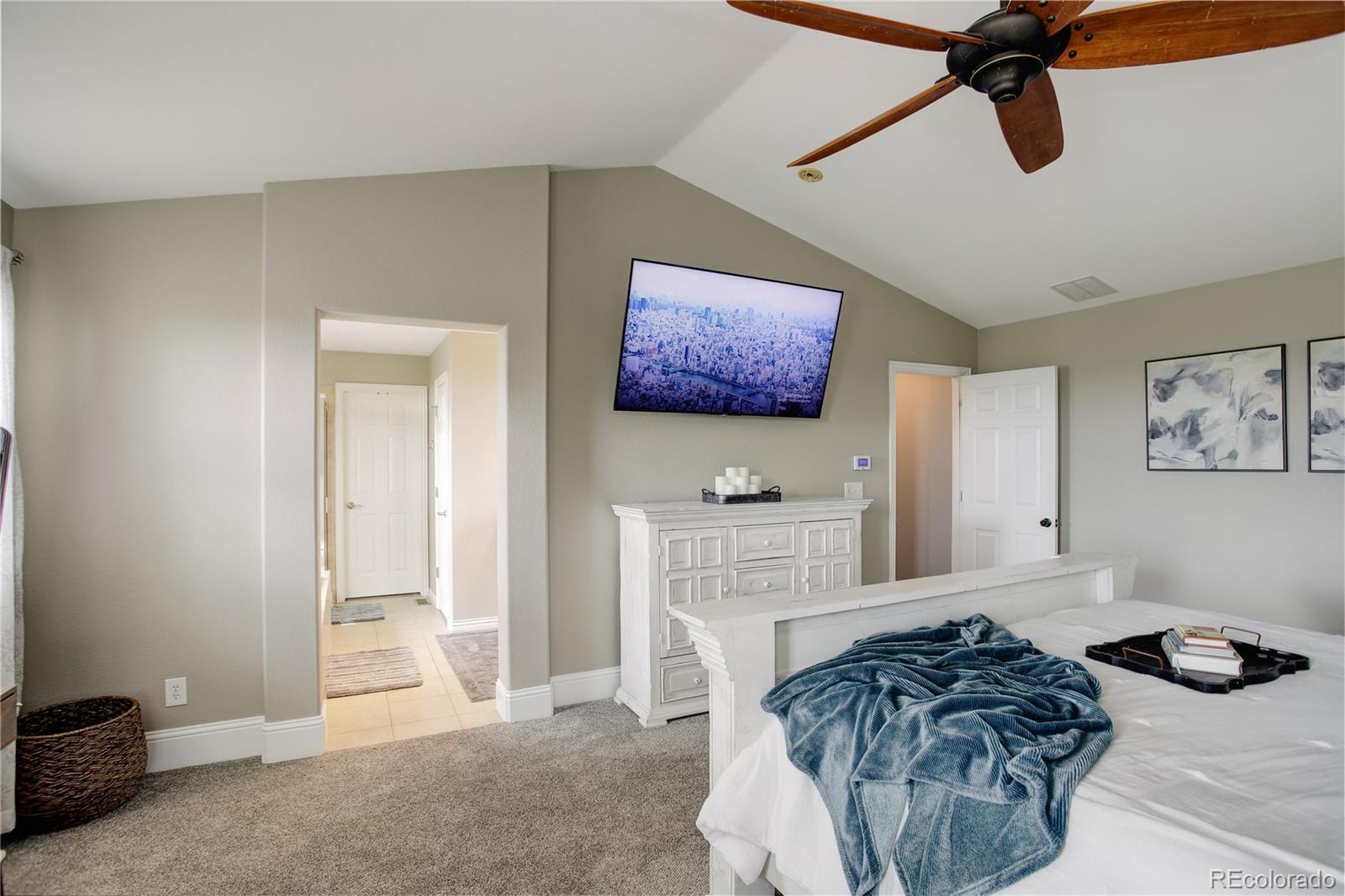 Henderson, Colorado, 80640, United States, 5 Bedrooms Bedrooms, ,3 BathroomsBathrooms,Residential,For Sale,2002056