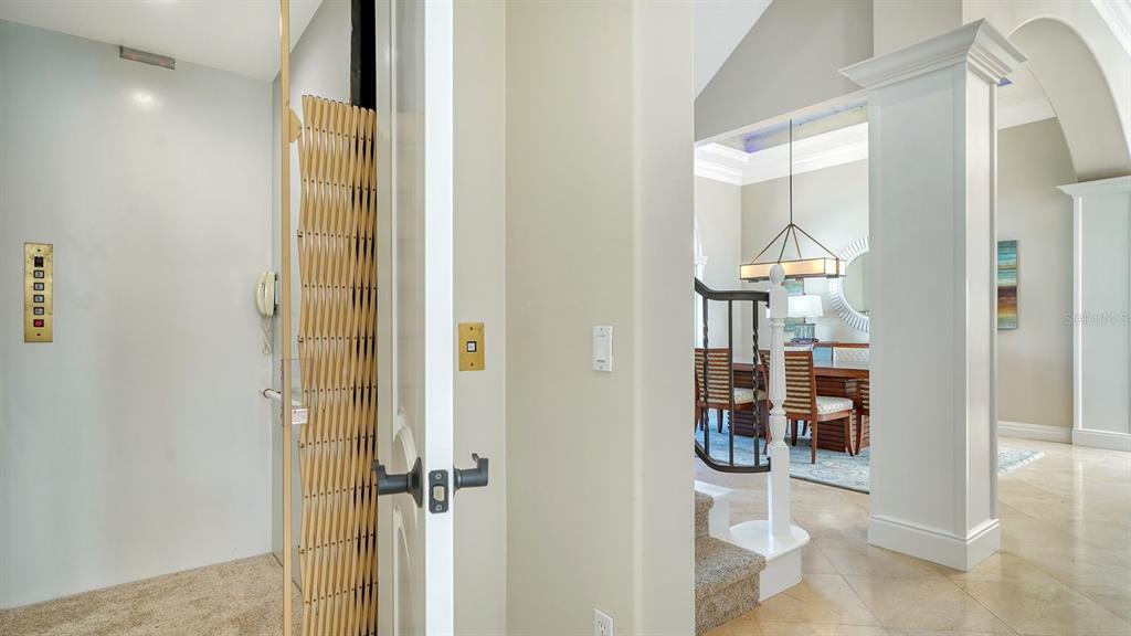 Longboat Key, Florida, 34228, United States, 4 Bedrooms Bedrooms, ,5 BathroomsBathrooms,Residential,For Sale,1999864