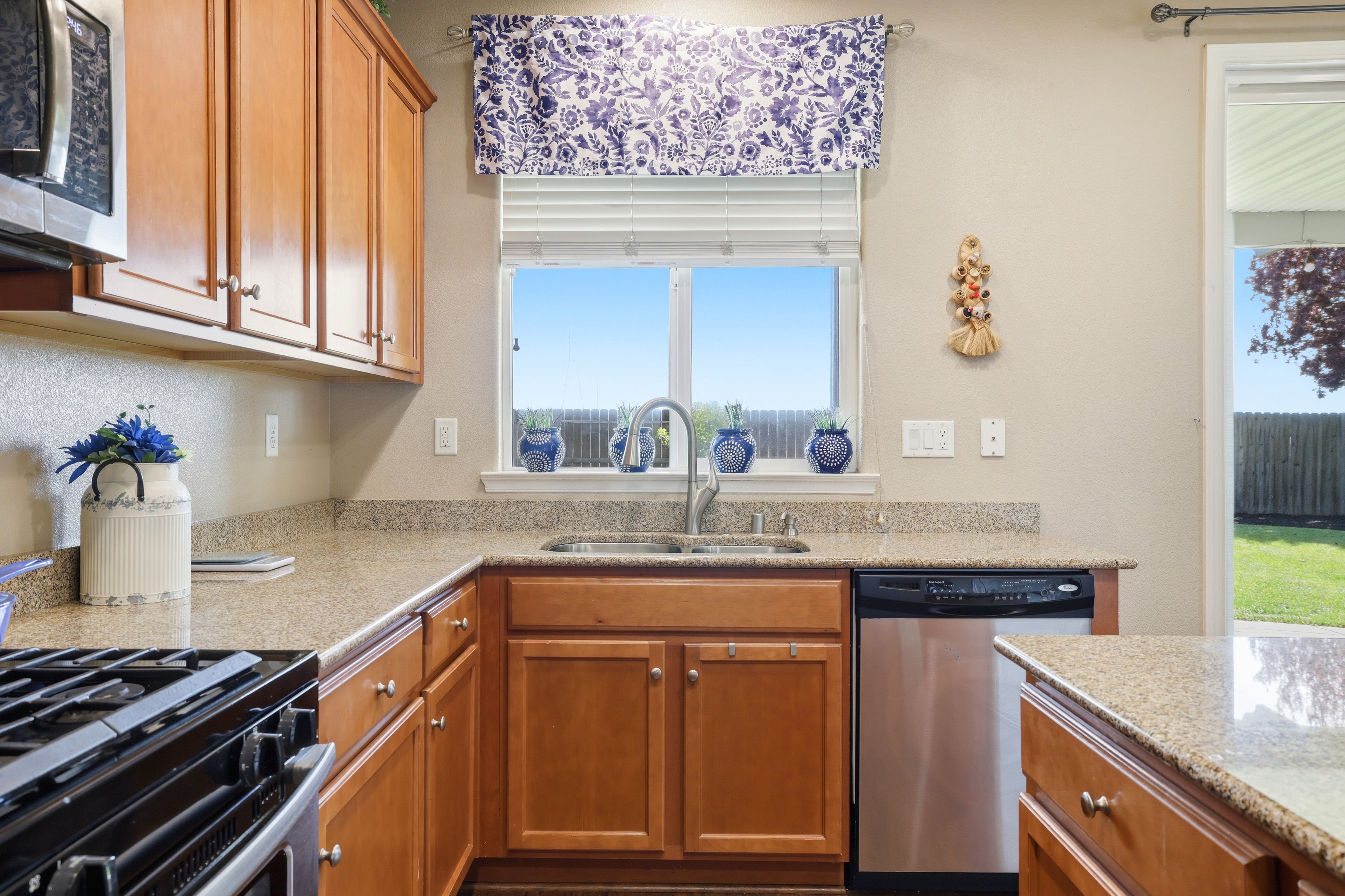  100 Horton Court, Roseville, CA 95747 - 物件實景