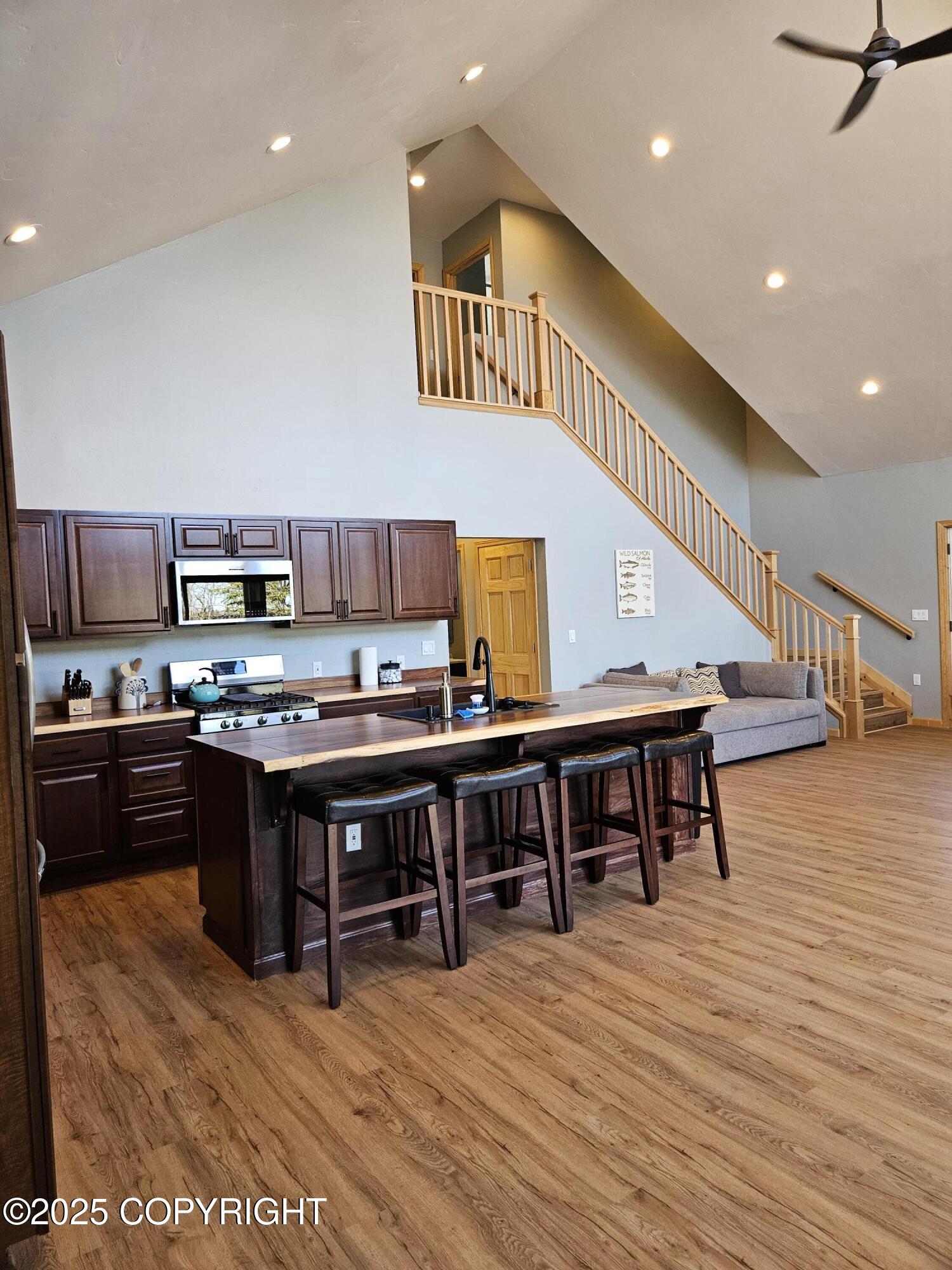 Soldotna, Alaska, 99669, United States, 3 Bedrooms Bedrooms, ,3 BathroomsBathrooms,Residential,For Sale,1928733