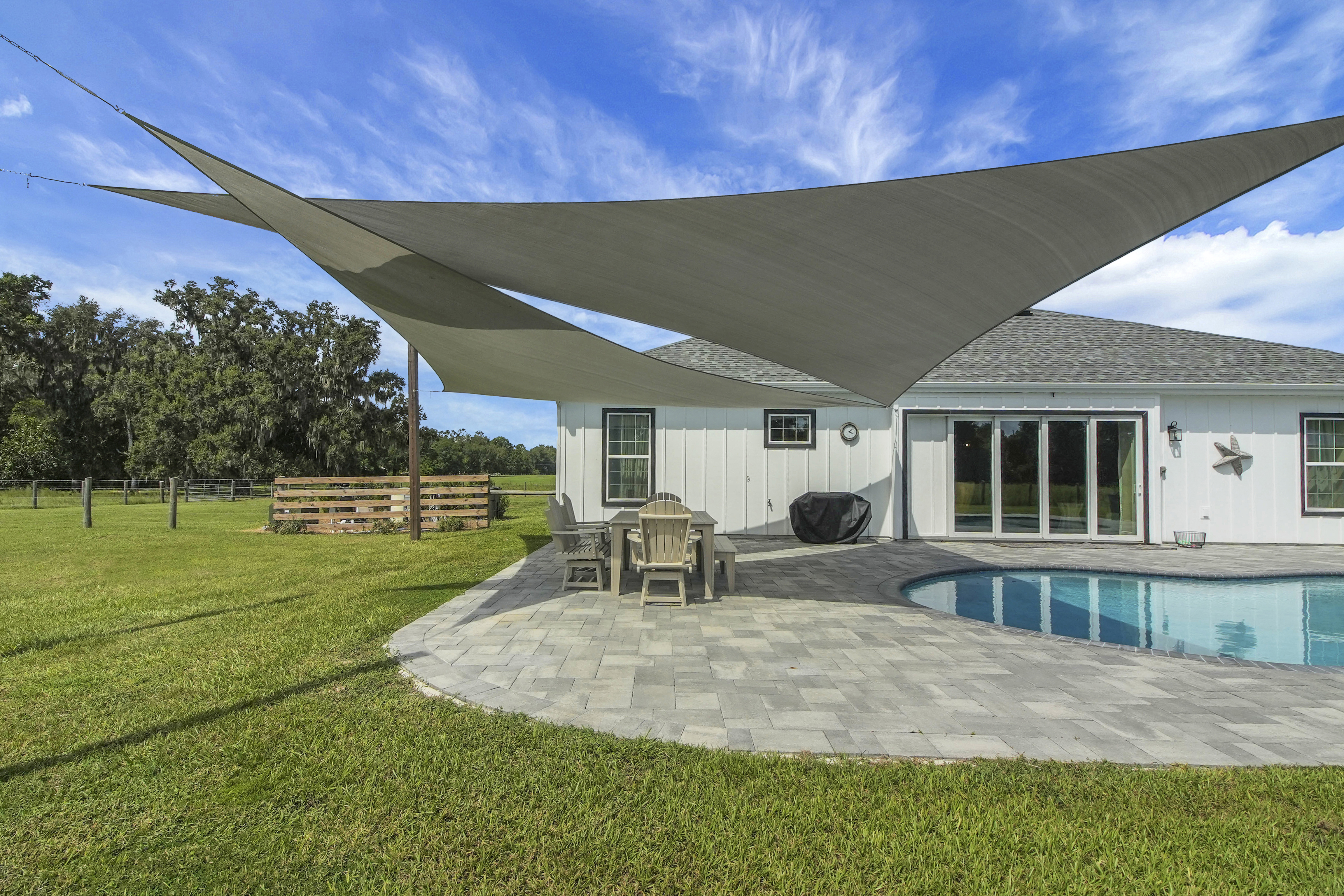 Oxford, Florida, 34484, United States, 4 Bedrooms Bedrooms, ,3 BathroomsBathrooms,Residential,For Sale,1983578