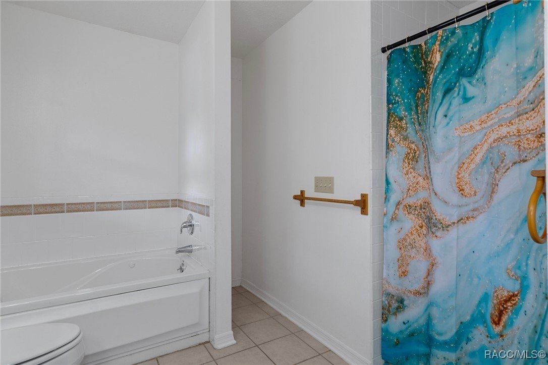 Crystal River, Florida, 34428, United States, 3 Bedrooms Bedrooms, ,3 BathroomsBathrooms,Residential,For Sale,1977079