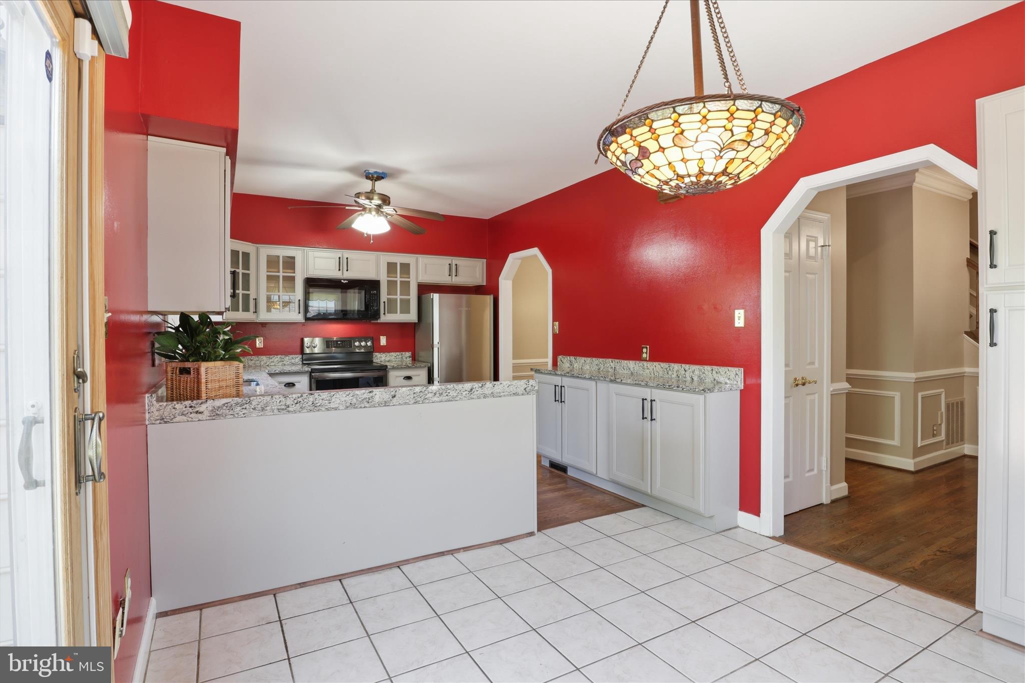 Alexandria, Virginia, 22315, United States, 4 Bedrooms Bedrooms, ,4 BathroomsBathrooms,Residential,For Sale,2048951