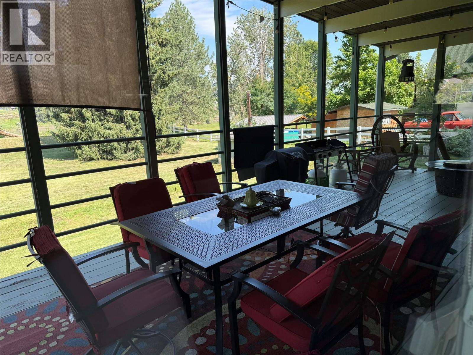 KAMLOOPS, British Columbia, V2H 1M4, CA, 5 Bedrooms Bedrooms, ,2 BathroomsBathrooms,Residential,For Sale,1912088