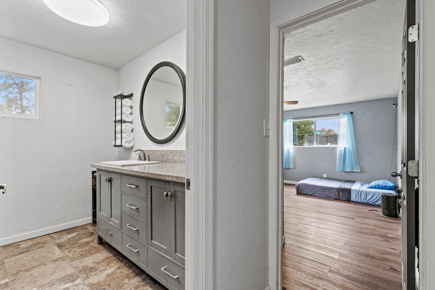 Lincoln, California, 95648, United States, 4 Bedrooms Bedrooms, ,2 BathroomsBathrooms,Residential,For Sale,1999522