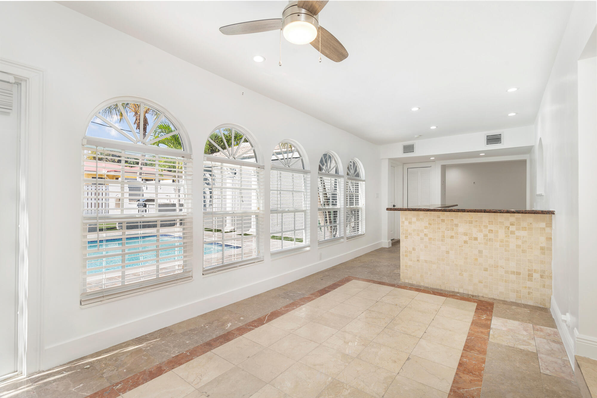 West Palm Beach, Florida, 33407, United States, 5 Bedrooms Bedrooms, ,5 BathroomsBathrooms,Residential,For Sale,1994900