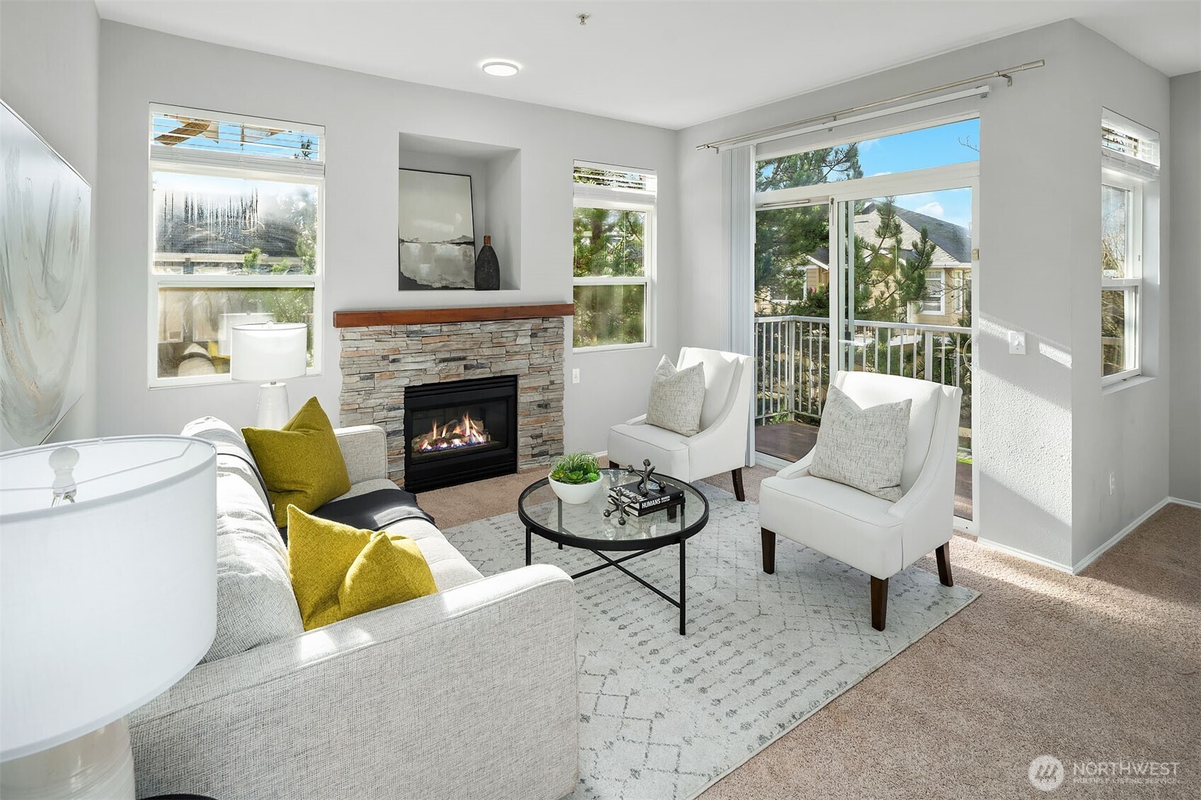 Sammamish, Washington, 98075, United States, 2 Bedrooms Bedrooms, ,2 BathroomsBathrooms,Residential,For Sale,1997338