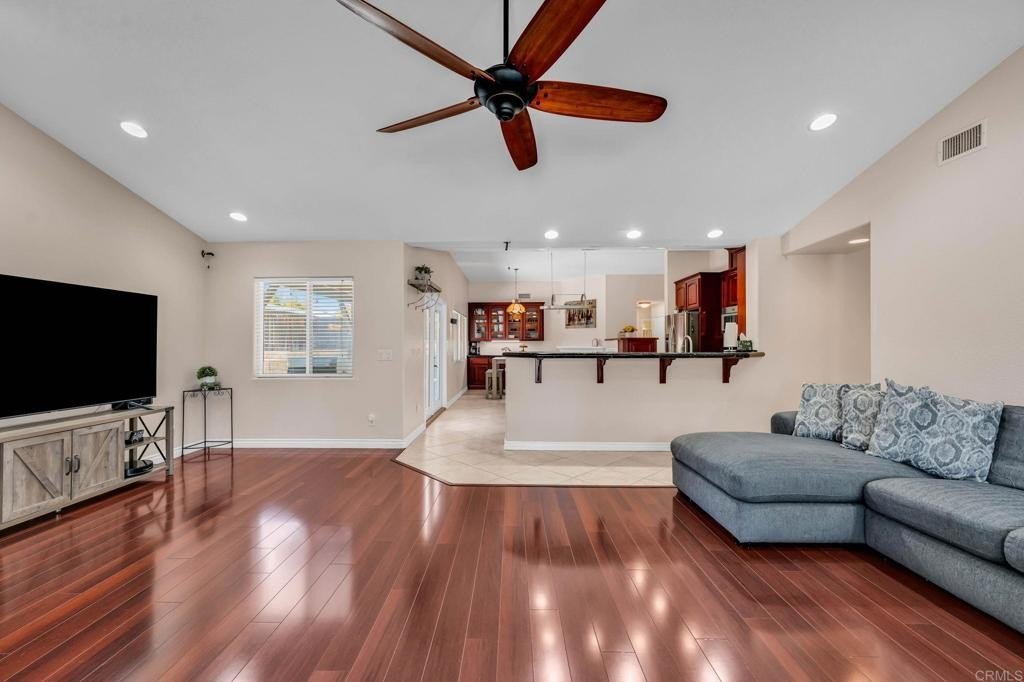 Hemet, California, 92544, United States, 5 Bedrooms Bedrooms, ,4 BathroomsBathrooms,Residential,For Sale,1940395