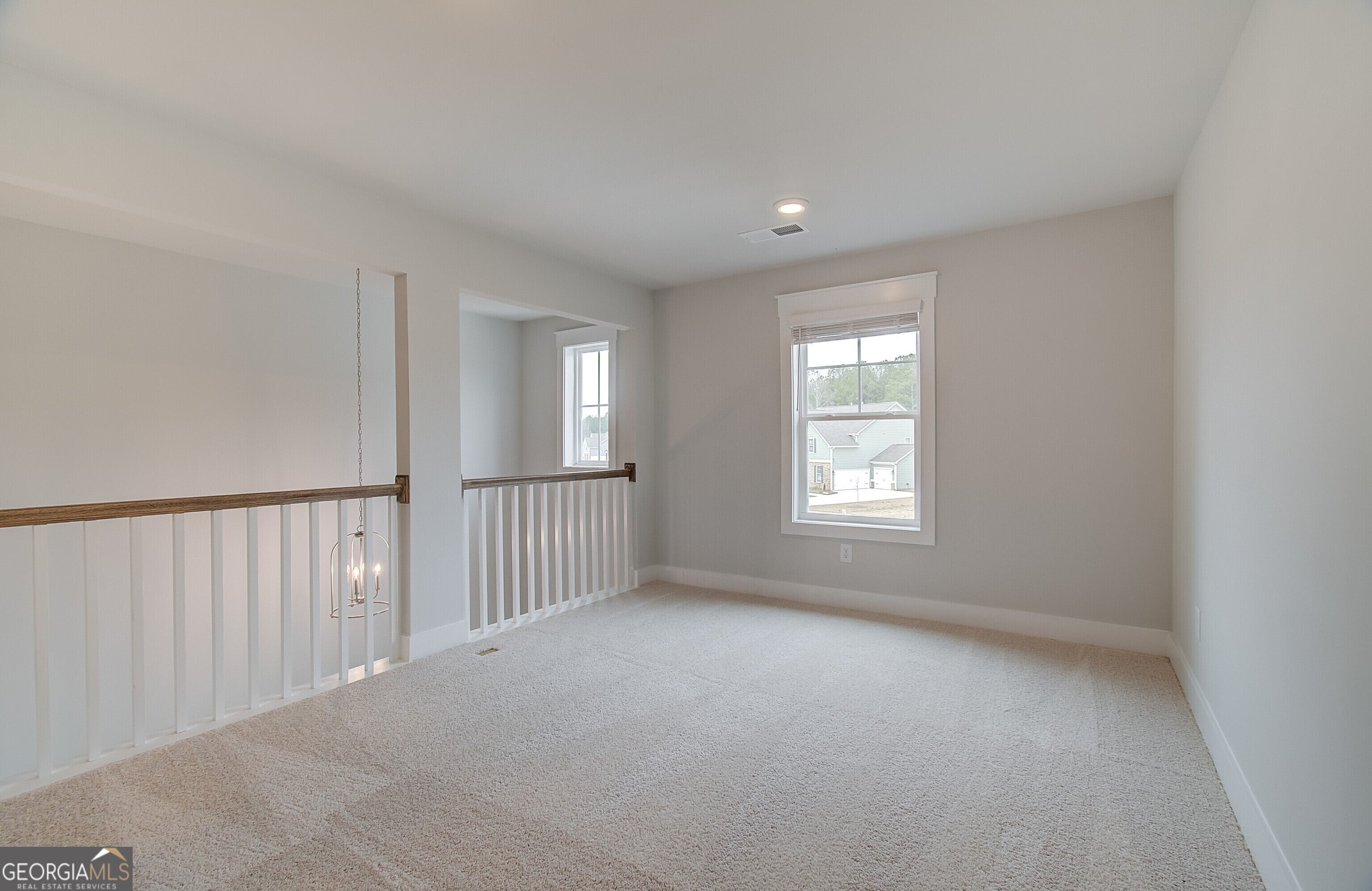 Senoia, Georgia, 30276, United States, 4 Bedrooms Bedrooms, ,4 BathroomsBathrooms,Residential,For Sale,2008995