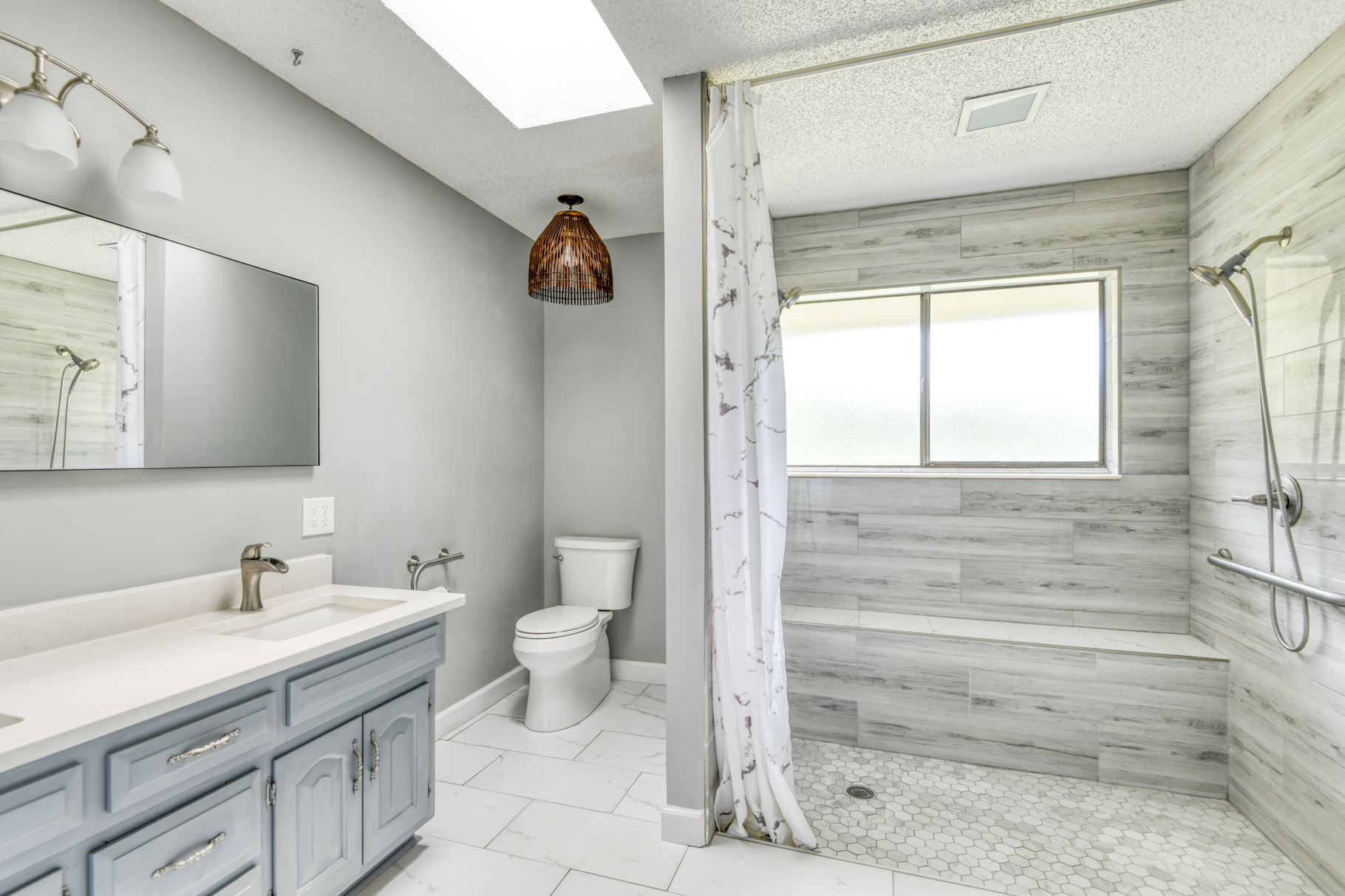 Palatka, Florida, 32177, United States, 4 Bedrooms Bedrooms, ,3 BathroomsBathrooms,Residential,For Sale,1865874