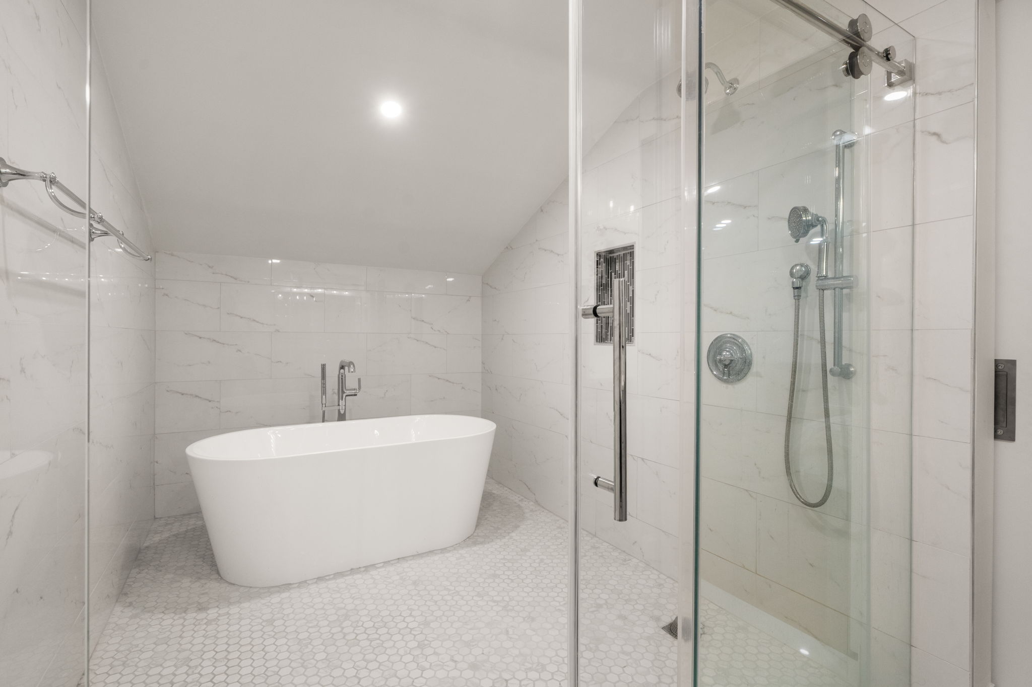  47 Dedham Street, Sharon, MA, 02067 - 物件實景