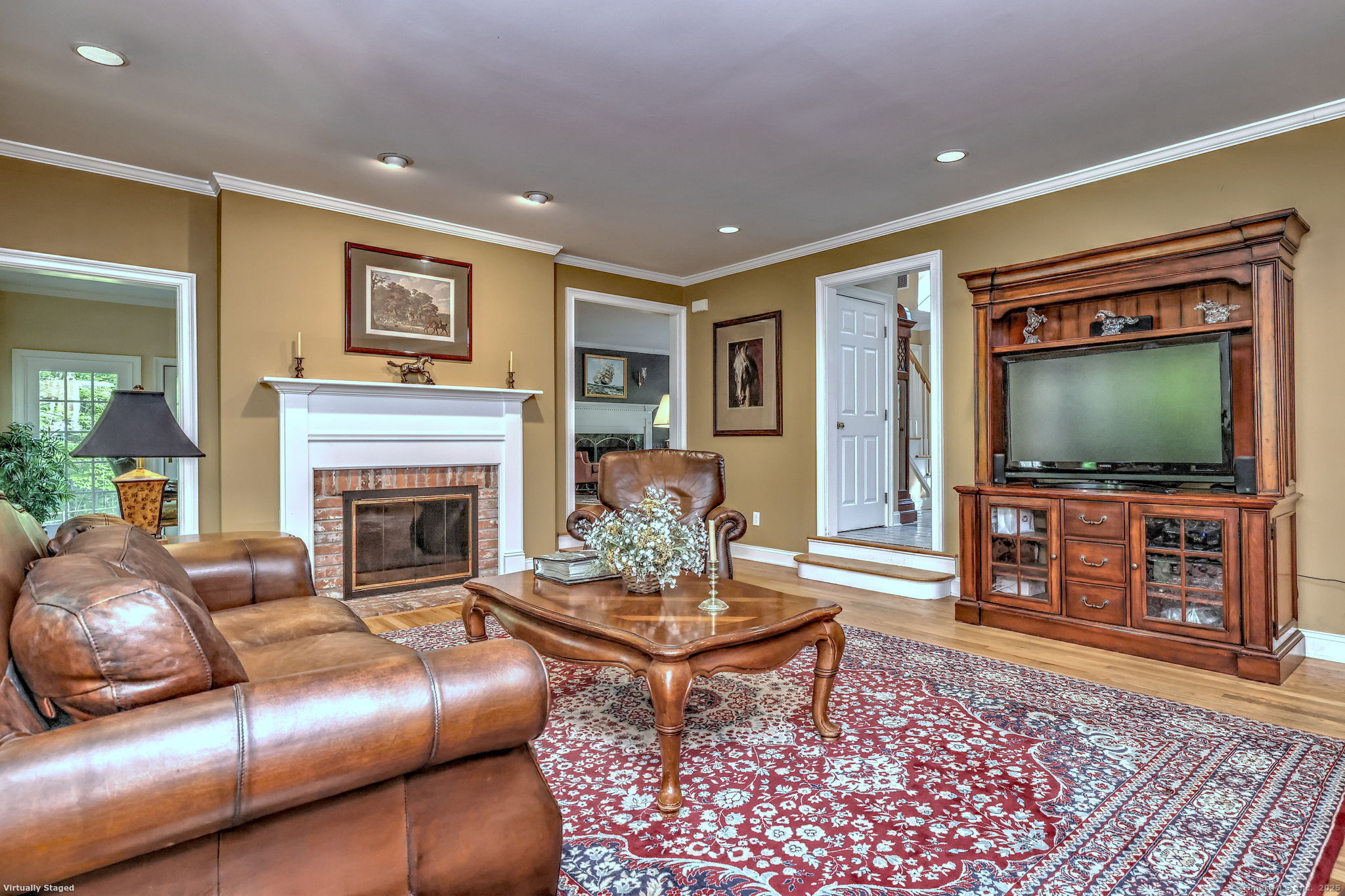 Redding, Connecticut, 06896, United States, 4 Bedrooms Bedrooms, ,5 BathroomsBathrooms,Residential,For Sale,1827564