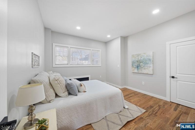 Bloomfield, New Jersey, 07003, United States, 6 Bedrooms Bedrooms, ,3 BathroomsBathrooms,Residential,For Sale,2003038