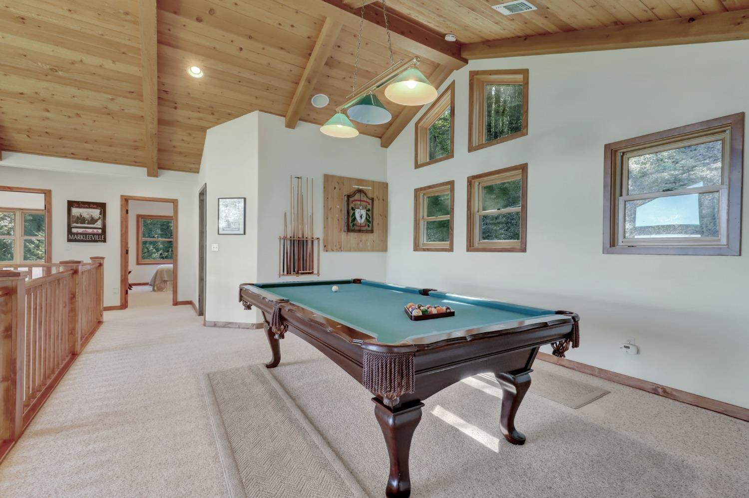 Nevada City, California, 95959, United States, 3 Bedrooms Bedrooms, ,3 BathroomsBathrooms,Residential,For Sale,1937028