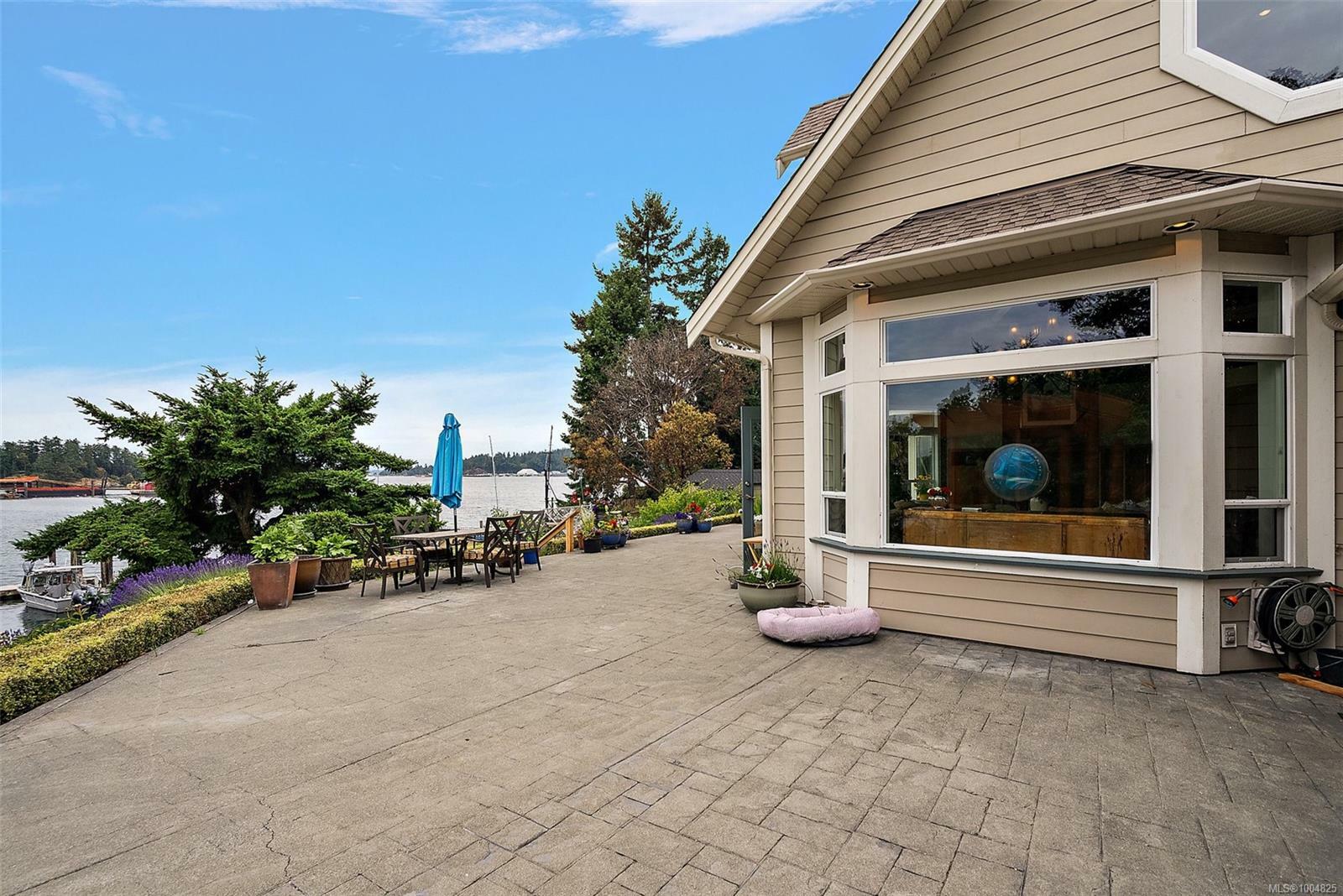 VIEW ROYAL, British Columbia, V9B 1A6, CA, 3 Bedrooms Bedrooms, ,Residential,For Sale,1883645