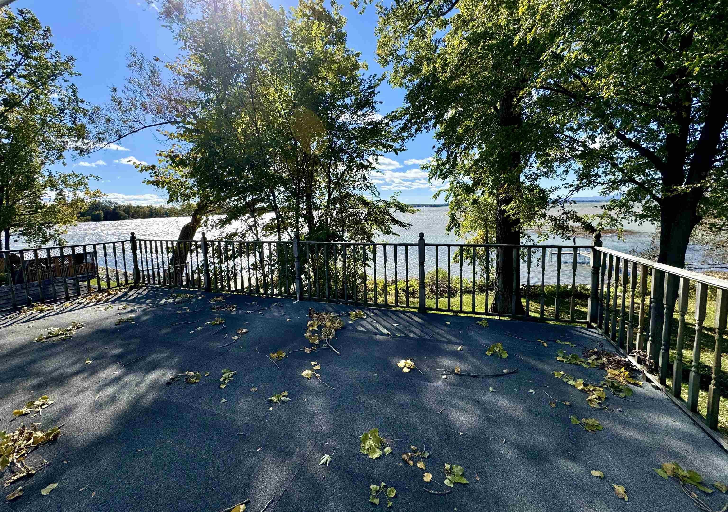 Alburgh, Vermont, 05440, United States, 3 Bedrooms Bedrooms, ,2 BathroomsBathrooms,Residential,For Sale,1981784