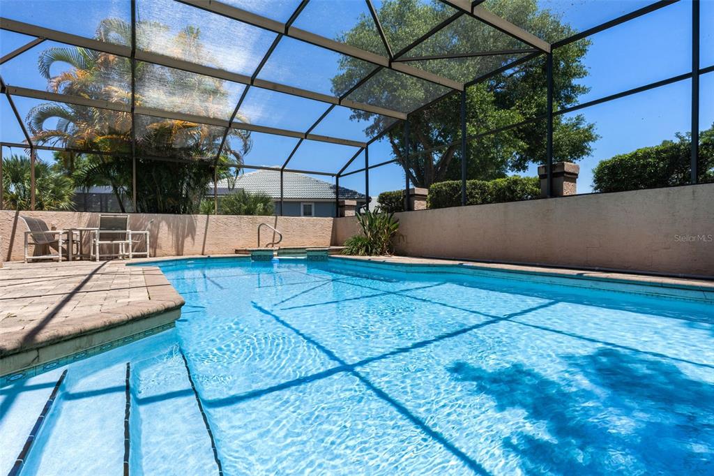 Orlando, Florida, 32817, United States, 4 Bedrooms Bedrooms, ,4 BathroomsBathrooms,Residential,For Sale,1821453