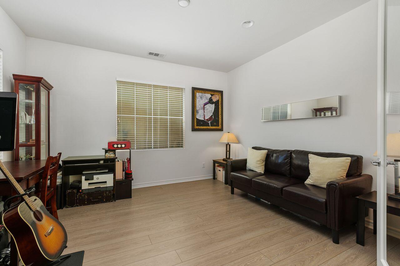 Palm Desert, California, 92211, United States, 4 Bedrooms Bedrooms, ,3 BathroomsBathrooms,Residential,For Sale,1913573