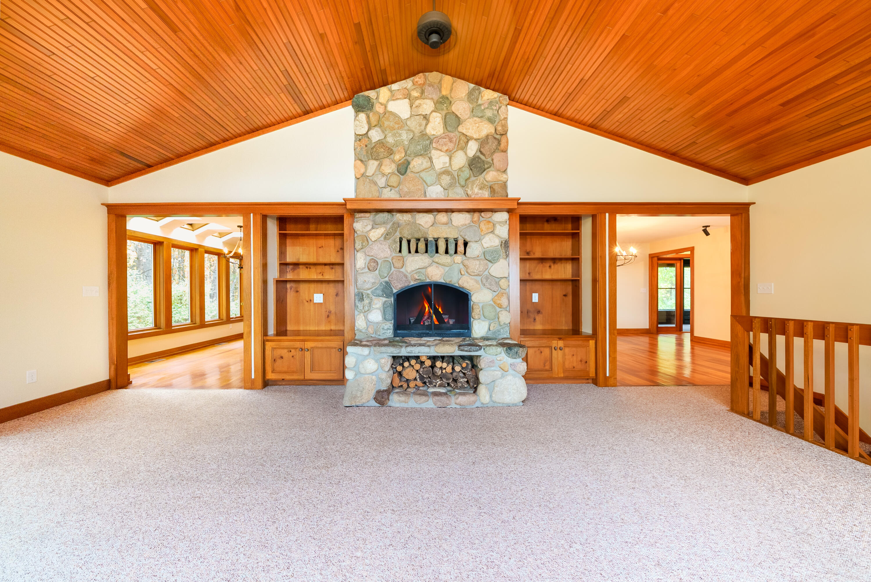 Lowell, Michigan, 49331, United States, 2 Bedrooms Bedrooms, ,2 BathroomsBathrooms,Residential,For Sale,1987591