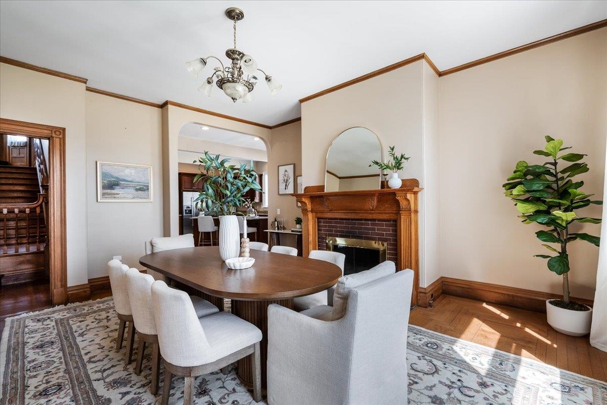 Manchester, New Hampshire, 03104, United States, 5 Bedrooms Bedrooms, ,6 BathroomsBathrooms,Residential,For Sale,1779351