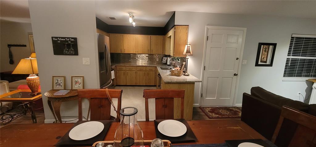 Orlando, Florida, 32806, United States, 3 Bedrooms Bedrooms, ,2 BathroomsBathrooms,Residential,For Sale,1890222