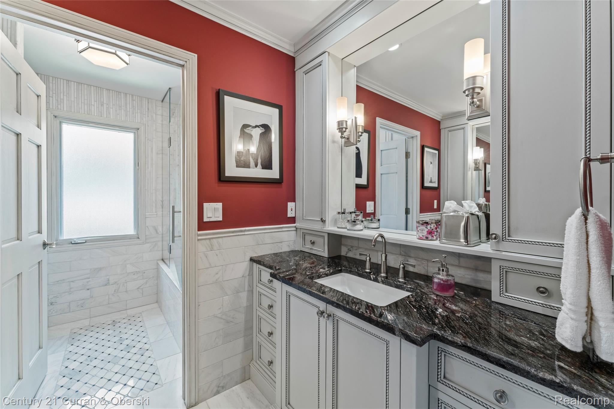 Commerce Charter Township, Michigan, 48382, United States, 4 Bedrooms Bedrooms, ,5 BathroomsBathrooms,Residential,For Sale,1974674