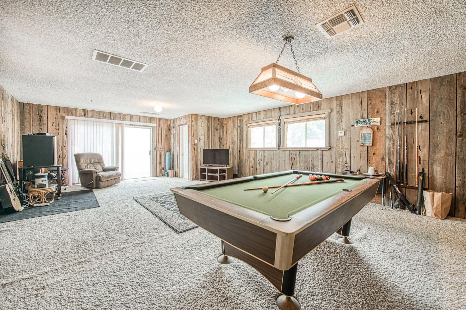 Sanger, California, 93657, United States, 4 Bedrooms Bedrooms, ,3 BathroomsBathrooms,Residential,For Sale,1897829