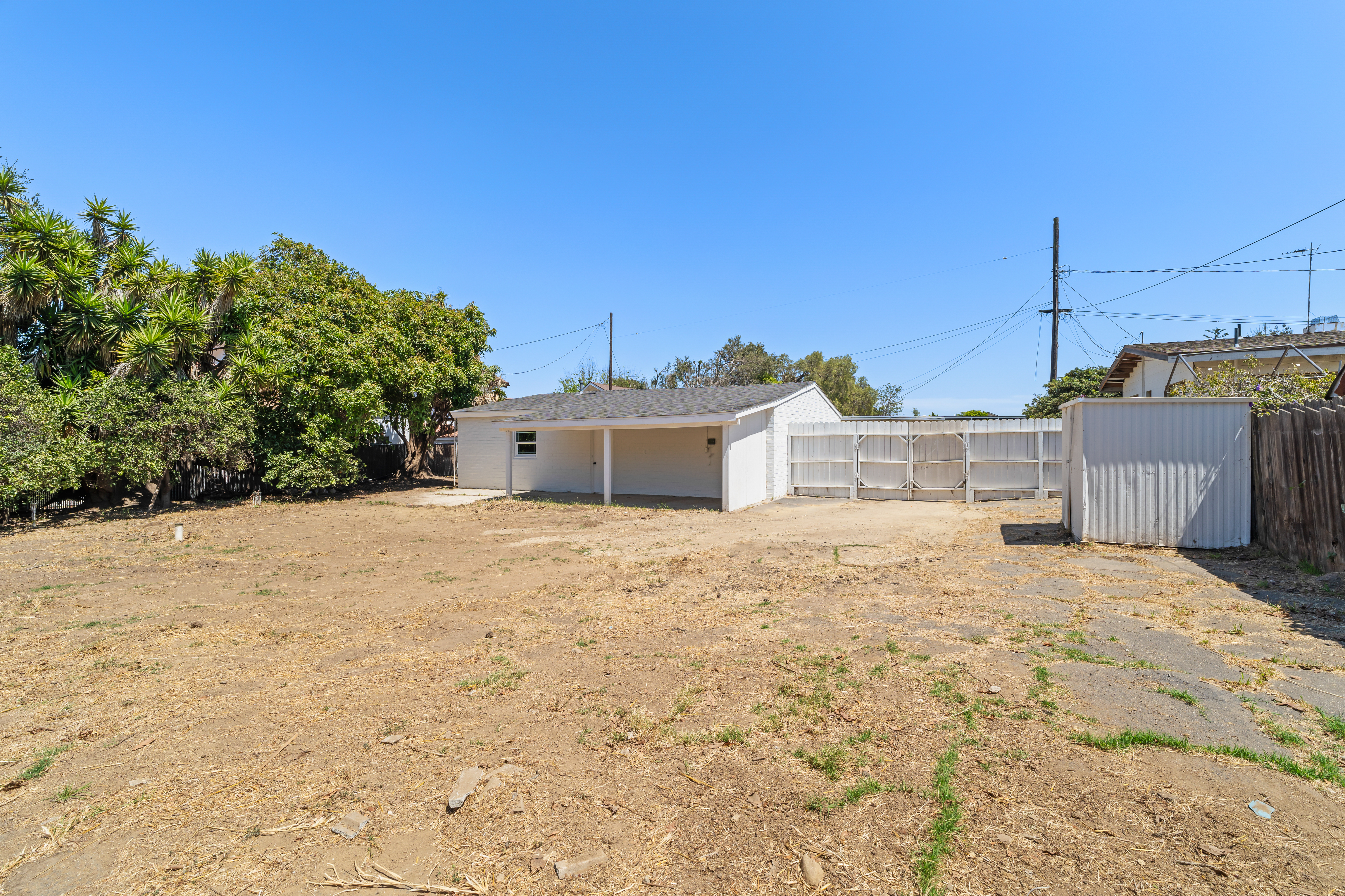  790 South Saticoy Avenue, Ventura, CA 93004 - 物件實景